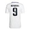 10242 PACK REAL MADRID DOMICILE BENZEMA. ENSEMBLE ADULTE MAILLOT ET SHORT 2022 2023