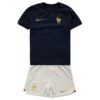 10528 PACK JUNIOR FRANCE DOMICILE. ENSEMBLE MAILLOT ET SHORT 2022 2023
